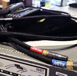 MIT MATRIX HD23i-1 - interkonekt RCA-RCA, 1 mb / KOMIS