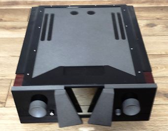 SoundArt JAZZ - wzmacniacz hybrydowy 2x400 W // KOMIS